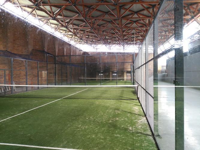Negocio Pista De Pádel Udc Zapateira
